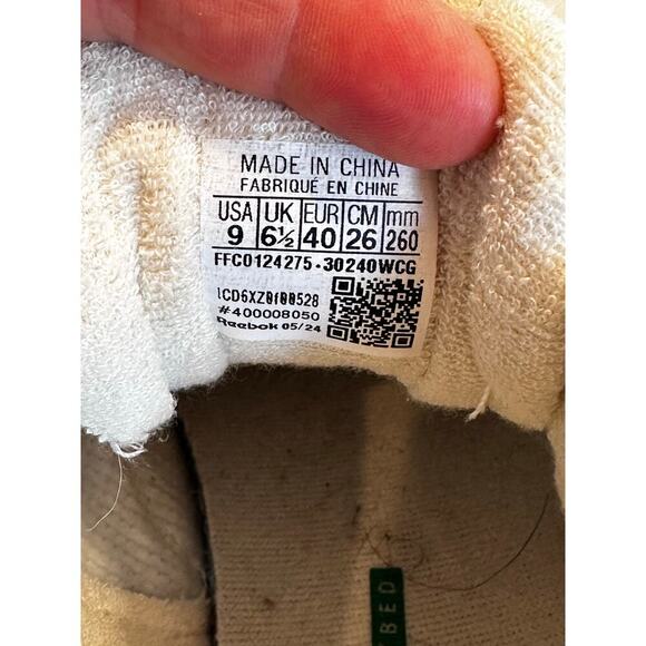 Reebok Women's 9 Club C Extra Platform Sneakers White Green - Picture 5 of 9